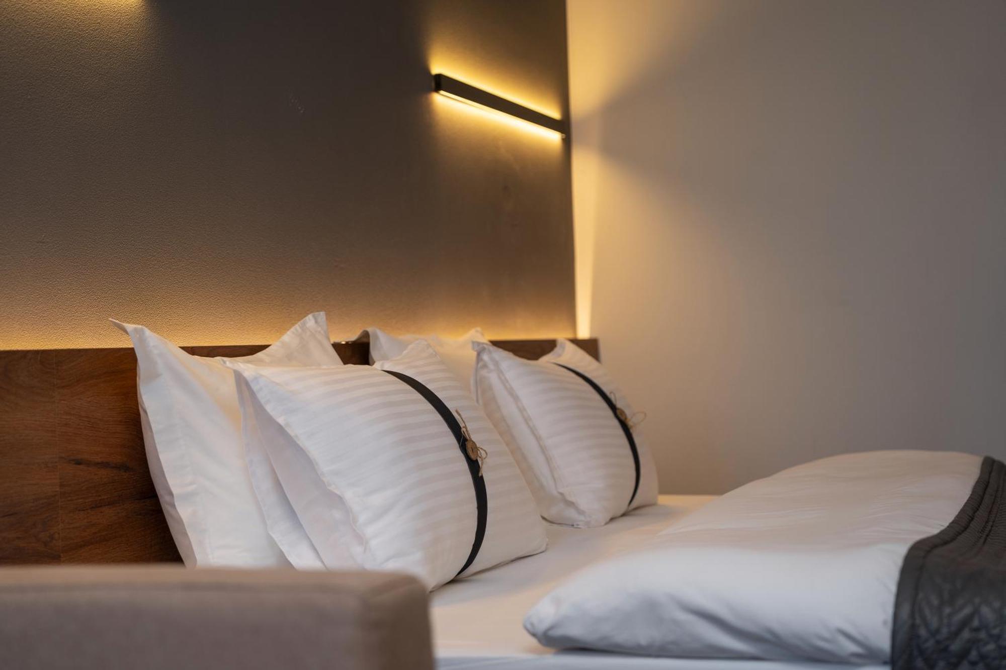 Duo Hotel By Futuro Biškek Exteriér fotografie