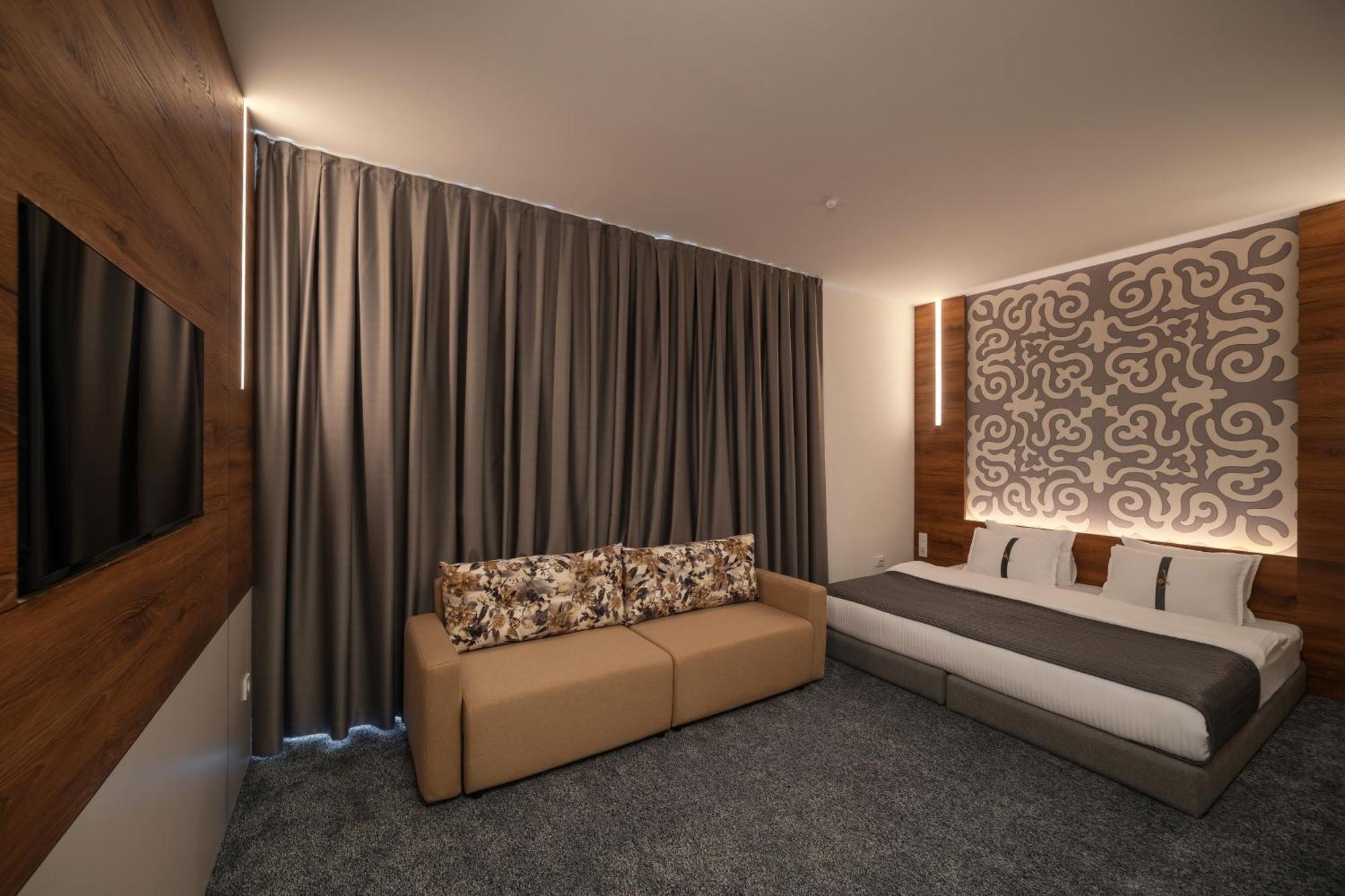 Duo Hotel By Futuro Biškek Exteriér fotografie